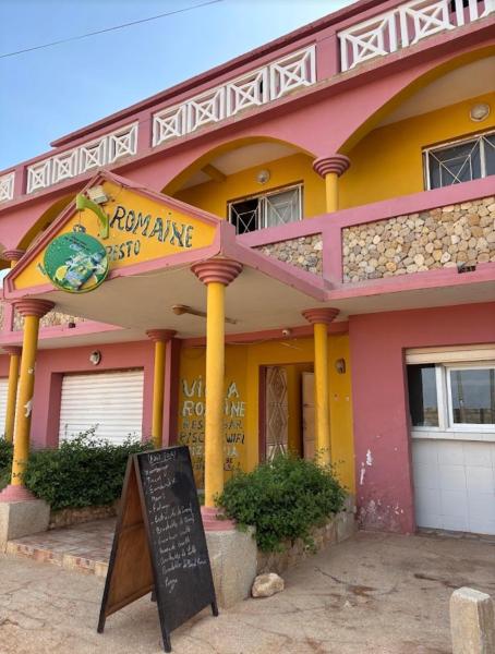 Villa Romaine, Rezervovat  Toubab Dialaw Rufisque-Bargny