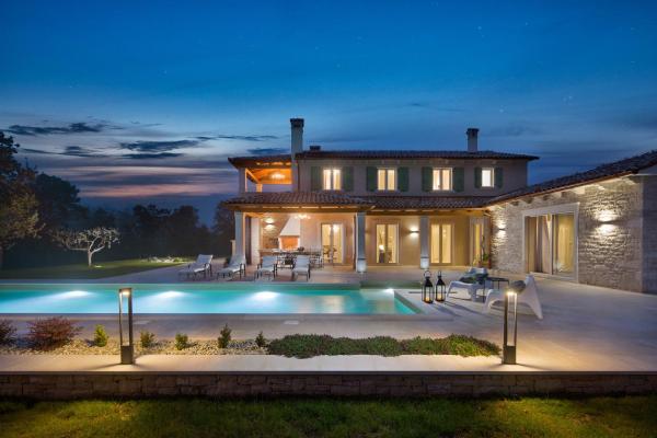 Villa Ovi by Tourist Adria Group, Rezervovat  Karojba Central Istria
