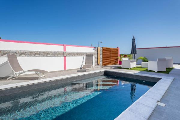 Villa Guenaslo 2, Rezervovat  Grande-Terre hotely s bazénem, Bazén