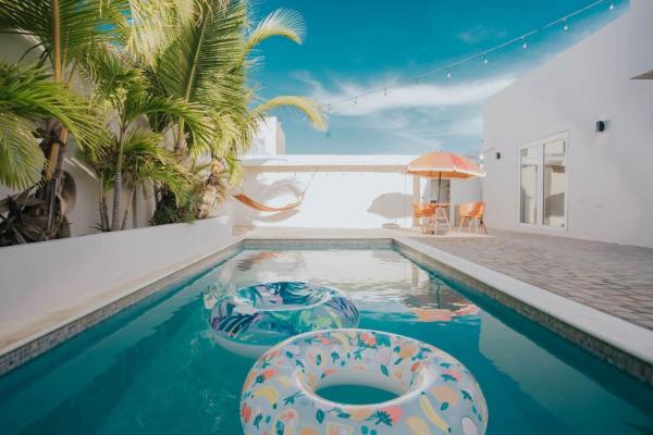 Private Villa Tropial - 2 min drive to Eagle Beach, Rezervovat  Palm-Eagle Beach Aruba