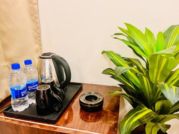 Hotel Pacific Grand, Haridwar, Rezervovat  Hotely v Uttarakhand s parkováním, Parkování