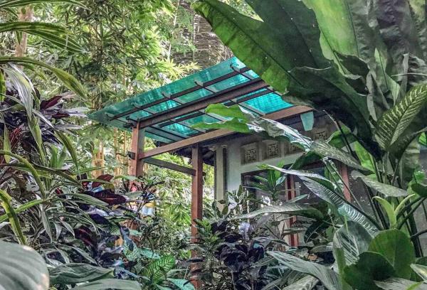 Cozy Wayan Sueta\s Garden Villa 2, Rezervovat  Hotely v Bali s parkováním, Parkování