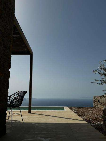 Thermyes Villas 4 with private pool, Rezervovat  Hotely v Kythnos s bazénem, Bazén