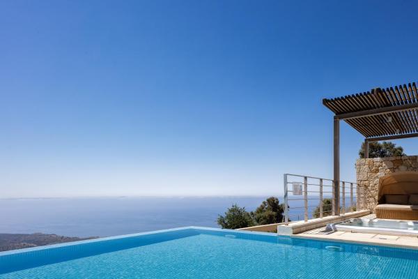 Melampes Villa, Seaview Escape, Heated Pool & Spa, By ThinkVilla, Rezervovat  Mélambes Kréta