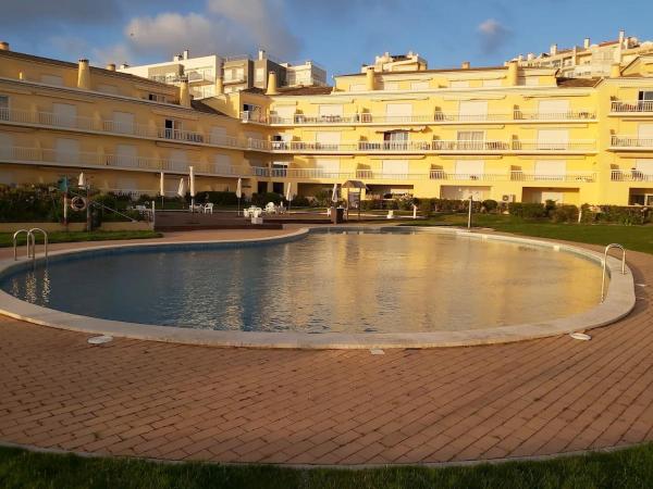 Sunset Village Apartment - Brisa Da Ericeira, Rezervovat Apartmán Lisbon Region hotely s bazénem, Bazén