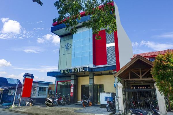 Hotel O near Mall Panakukang formerly Rika Hotel Makassar, Rezervovat Hotel Hotely v Sulawesi s parkováním, Parkování