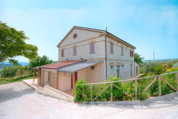 Agriturismo Casa Rossi di Paolo Rossi, Rezervovat  Numana 
