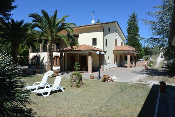 Il Gheriglio, Rezervovat Apartmán Torano Nuovo Abruzzo