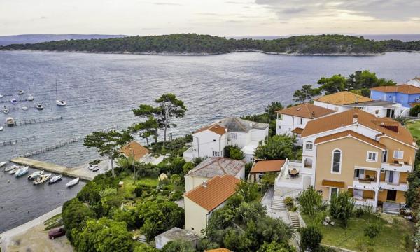 Apartments Mlacovic, Rezervovat Apartmán Kvarner Islands hotely s parkováním, Parkování