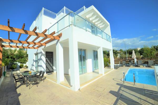 Coral Bay Villa 10, Rezervovat  Pafos hotely s parkováním, Parkování