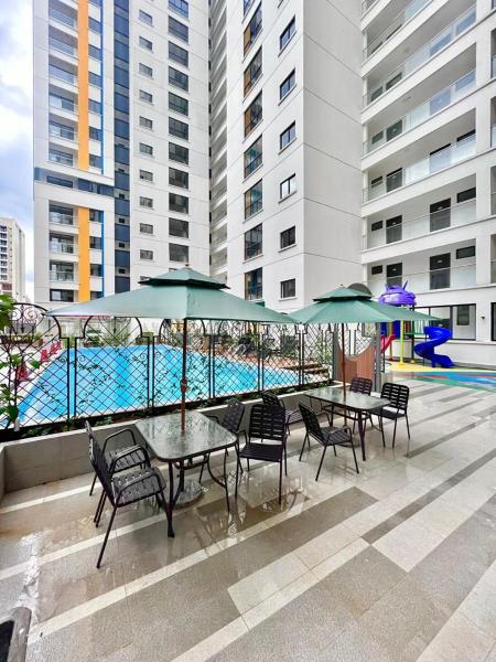 Elegant luxury three bedroom apartment with swimming pool fully equipped gym children playing ground ample parking space and amazing scenic view, Rezervovat Apartmán Nairobi hotely s bazénem, Bazén