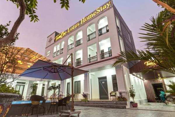 Tam Coc Lotus Homestay, Rezervovat  Vũ Lâm hotely s bazénem, Bazén