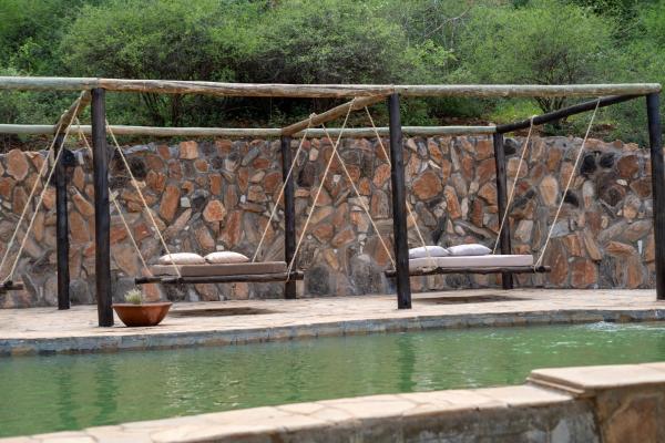 Nasuulu Lodge, Rezervovat  Buffalo Springs National Reserve Isiolo