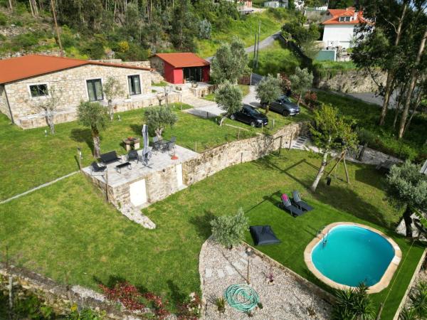 Casas de Correndelos, Rezervovat  Friastelas hotely s bazénem, Bazén