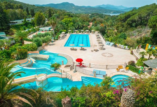 Glamping Rosselba Le Palme, Rezervovat Kemp Elba kempy, Kemp