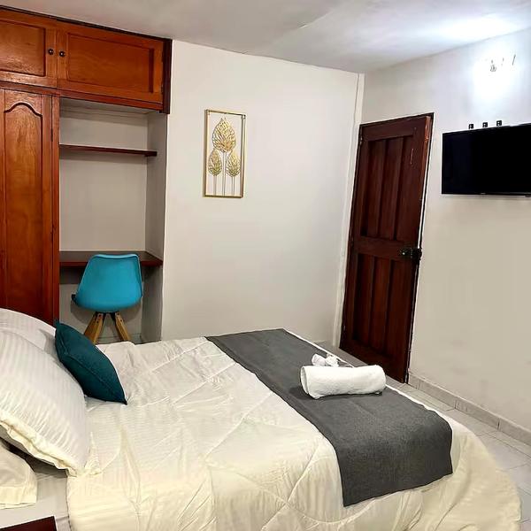 Habitación privada con baño - Hotel Bacano - Centro Historico, Rezervovat  Santa Marta Magdalena
