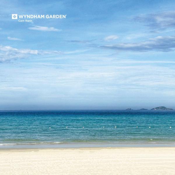Luxury Beachfront Villa in Whyndham Garden Cam Ranh, Rezervovat  Khanh Hoa SPA hotely, SPA