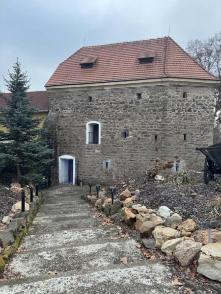 Penzion Bašta, Rezervovat  Bílina Ústí nad Labem