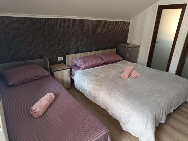 Eveline, Rezervovat  Constanta Constanta