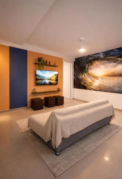 Apartamento com varanda, acomoda 6, vaga, Wi-Fi, 1 minuto da Praia a pé, Rezervovat  Rio de Janeiro State Rio de Janeiro