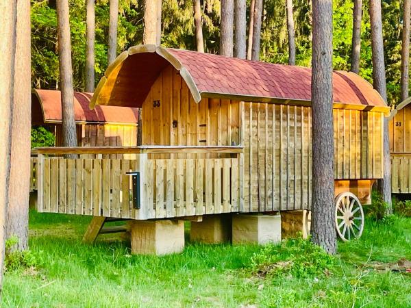 NATURAMA Brombachsee Schäferwagenhotel, Rezervovat  Hotely v Bavorsko s parkováním, Parkování