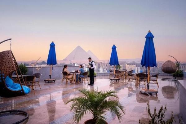 Blue Panoramic Pyramids View Hotel, Rezervovat  Cairo Governorate hotely s parkováním, Parkování