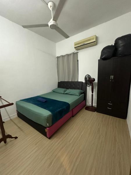 Budget Homestay nearby Pantai Hospital Airport Penang Bayan Lepas, Rezervovat  Bayan Lepas Penang