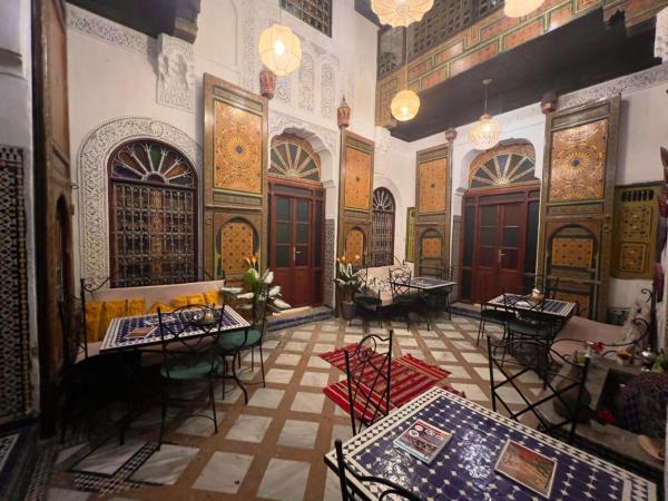 Riad Luna Fes, Rezervovat  Fès Fes-Meknes