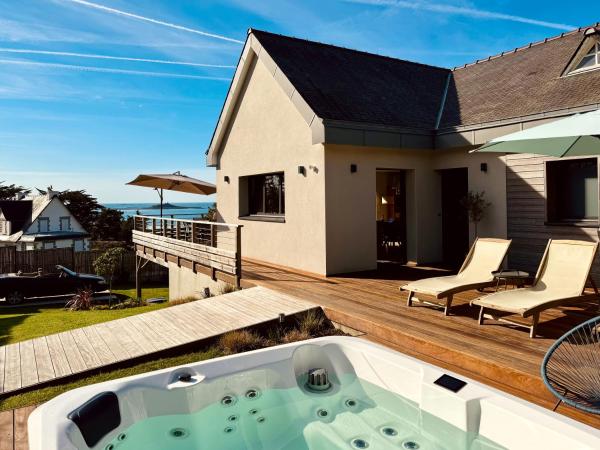 Villa-Cabane Chic Vue Mer, Spa et Plage à pied, Rezervovat   