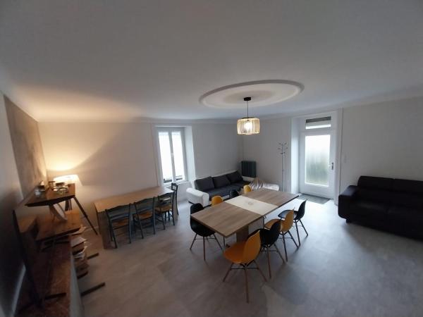 Chez Lilian & Isa - Gîte 6 - 8 personnes, Rezervovat  Pouzauges 
