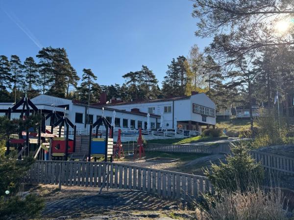 Hotel Airisto Marina, Rezervovat  Southern Finland hotely s parkováním, Parkování