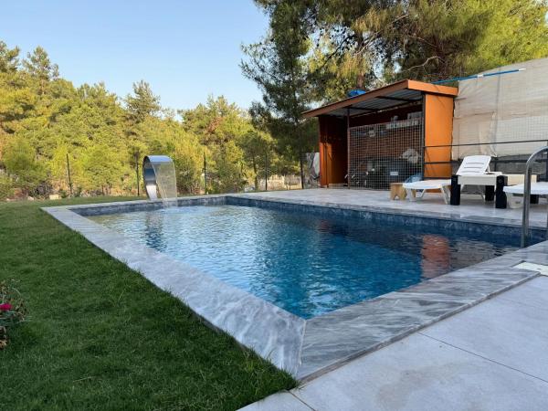 Fethiye Çiftlik Villa, Rezervovat  Hotely v Fethiye Area s bazénem, Bazén
