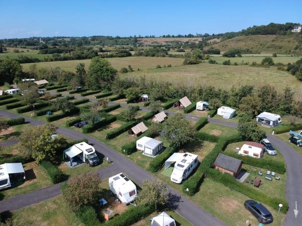 Camping Onlycamp Sous les Pommiers, Rezervovat  Trévières 