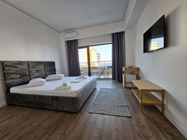 Hotel Costinești Royal, Rezervovat Hotel Constanta hotely s parkováním, Parkování