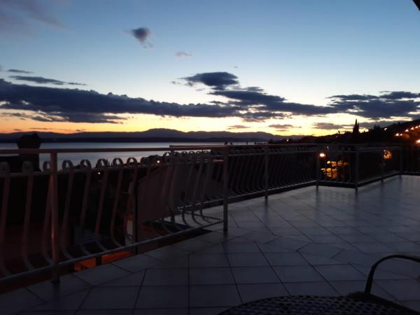 Vesna Rooms, Rezervovat  Kvarner hotely s parkováním, Parkování