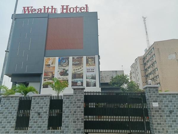 Wealth International Hotel Exhibition Area Victoria Island Branch 威尔斯国际酒店 威尔斯高端中餐厅 展会区 维多利亚岛店, Rezervovat  Hotely v Bauchi s parkováním, Parkování