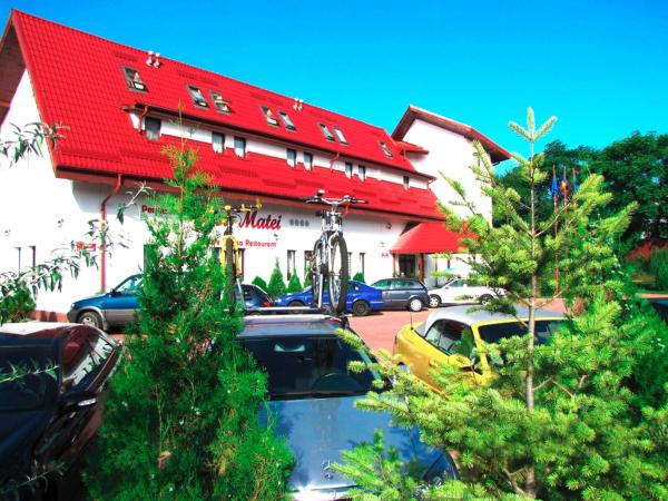 Pensiunea Casa Matei, Rezervovat Penzión Hotely v Buzău s parkováním, Parkování
