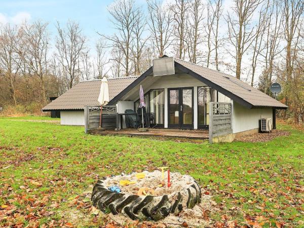 6 person holiday home in Roslev, Rezervovat Rekreační dům  